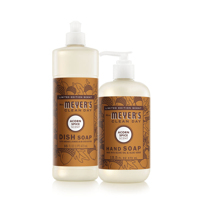Mrs. Meyer's Fall Hand & Dish Soap Set in Acorn Spice features autumn-inspired labels—ideal for bringing cozy seasonal scents to your cleaning routine.