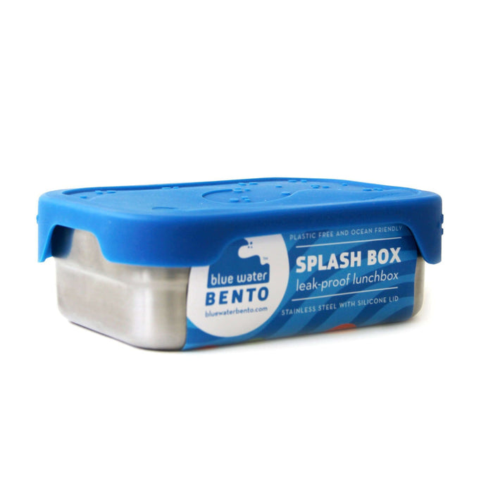 The EcoLunchBox Splash Box is a plastic-free, stainless steel lunchbox with a blue silicone lid that’s leak-proof and ocean-friendly.