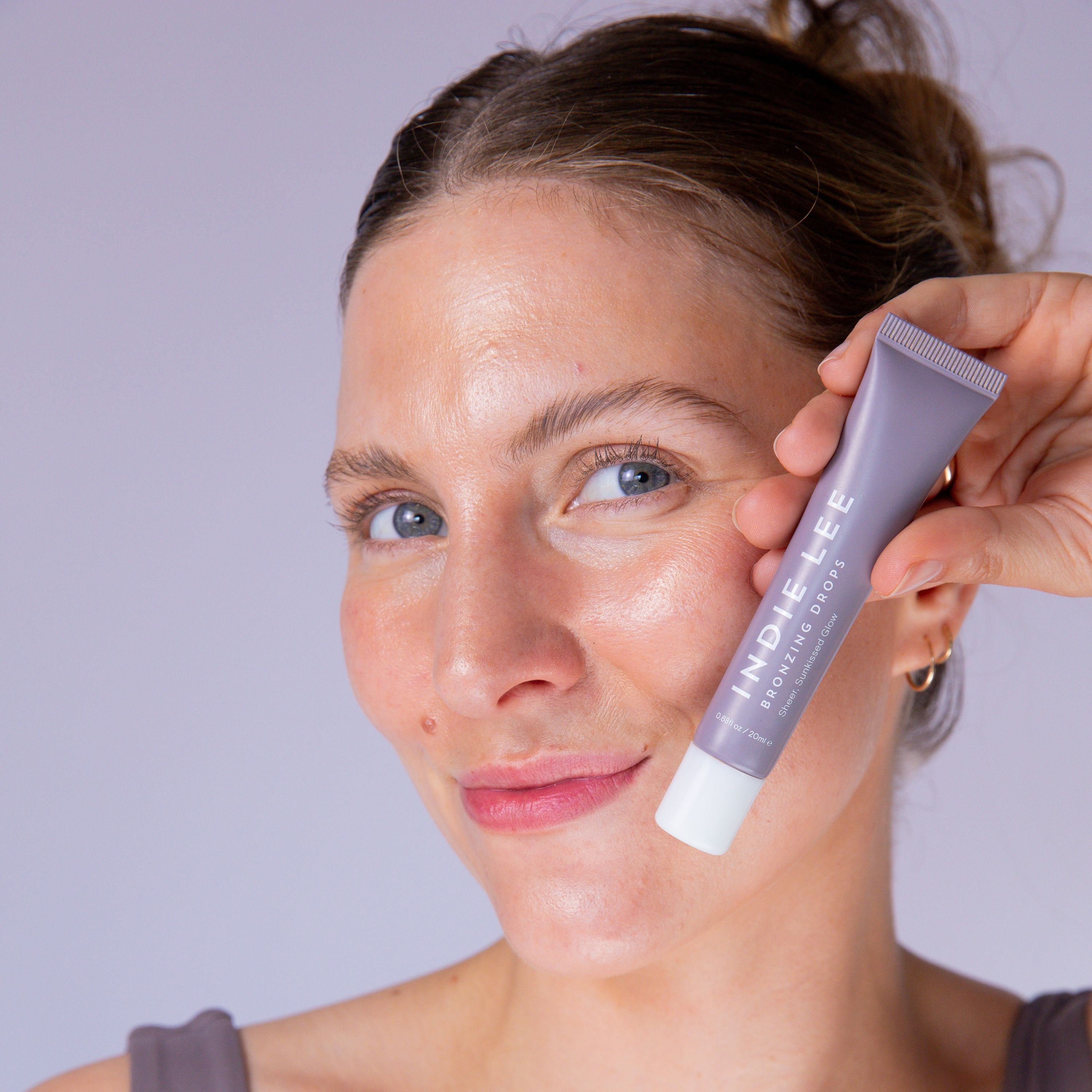 Indie Lee Bronzing Drops - Thumbnail 3