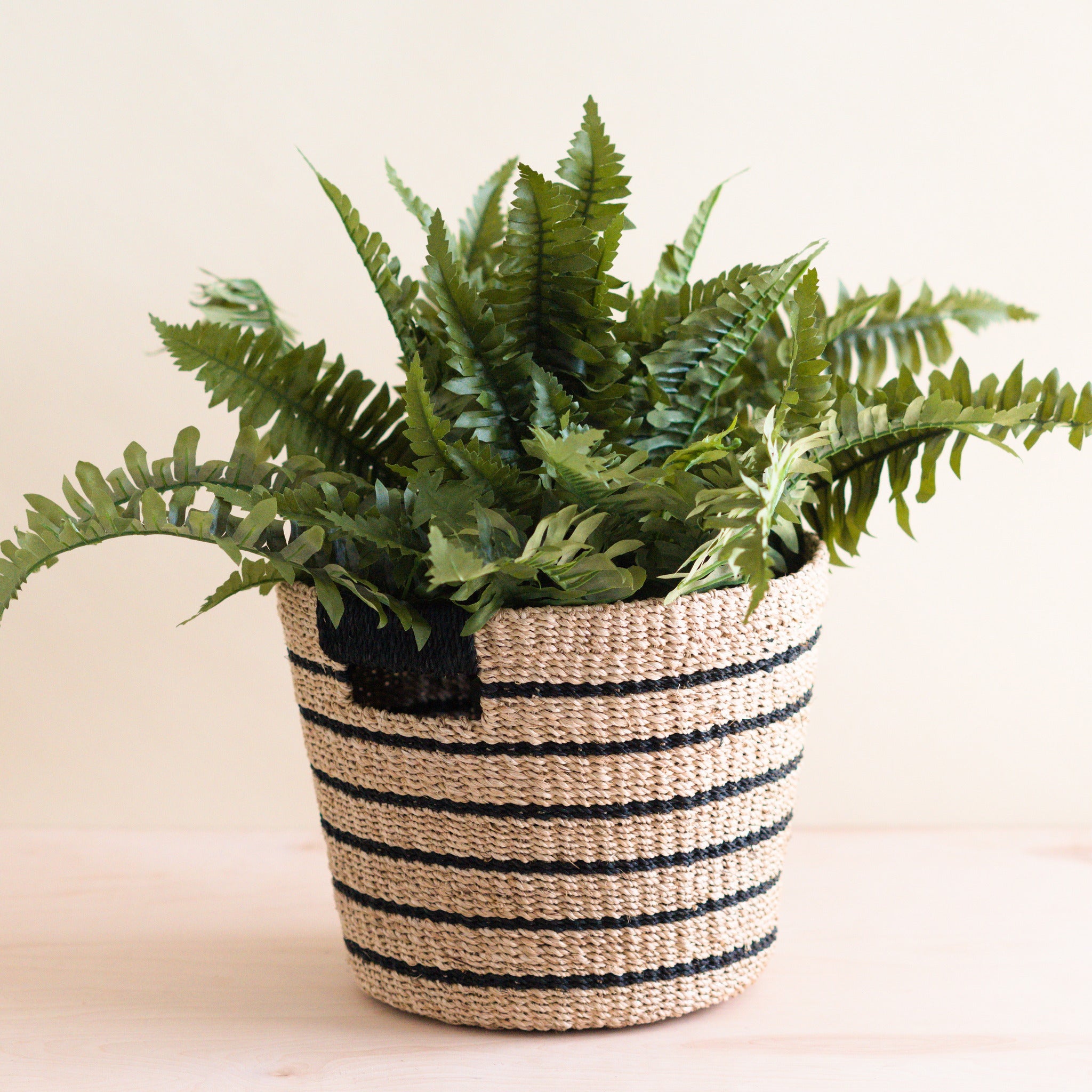 Likha Abaca Tabletop Basket