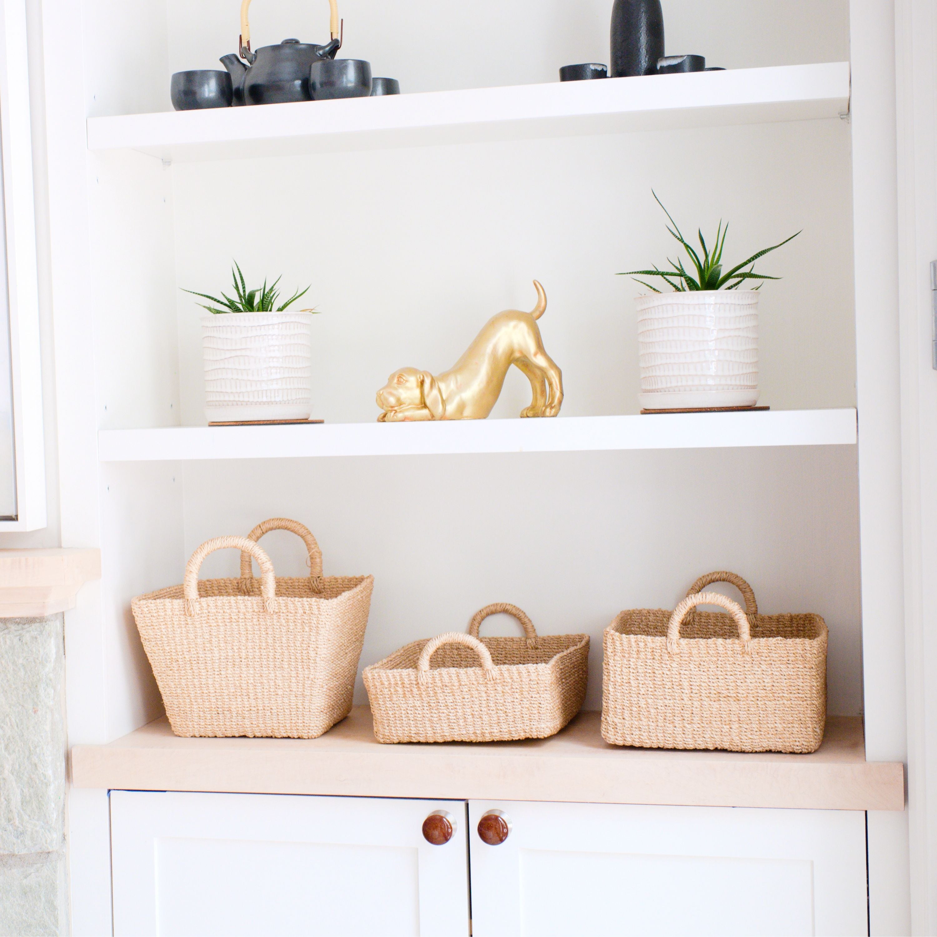 LIKHA Abaca Rectangle Tray with Handles - Thumbnail 5