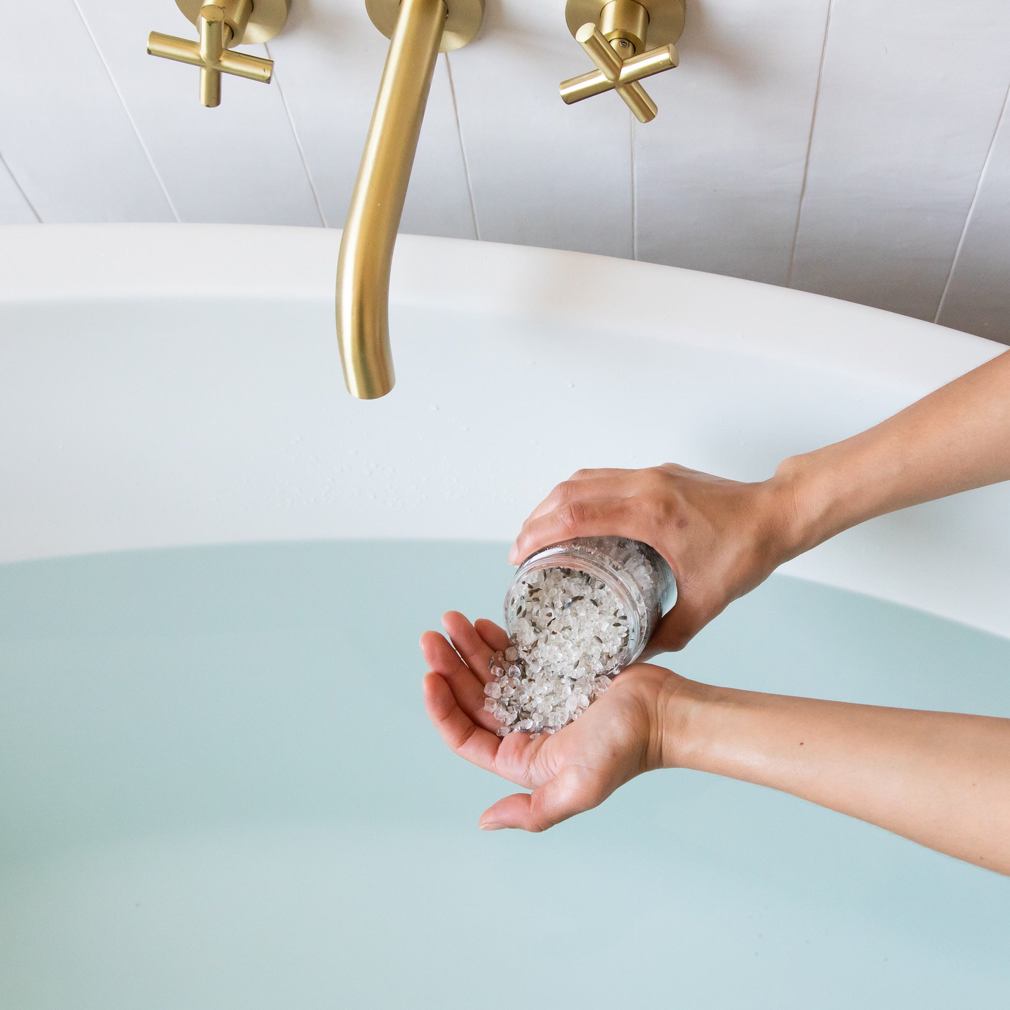 Terra Beauty Bars Bath Experience - Thumbnail 4